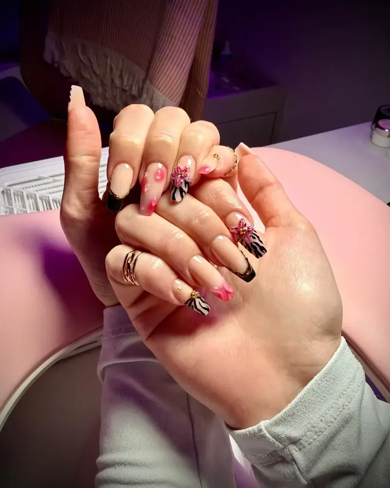 Nageldesign Pink Chrome